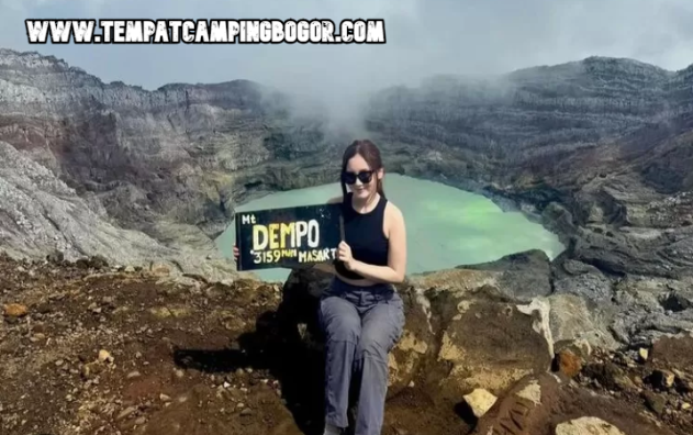 Menaklukkan Puncak Keindahan
